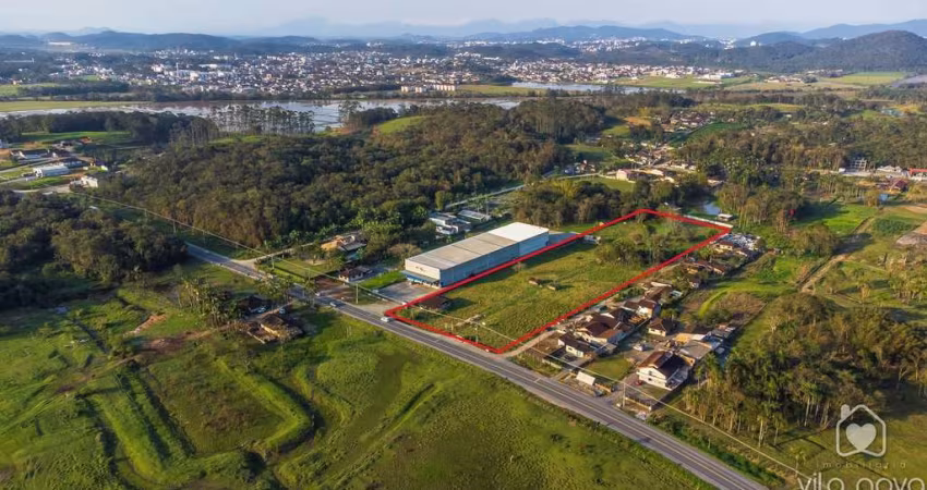 Área à venda no Vila Nova