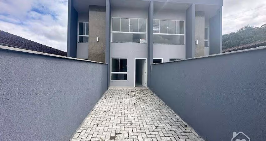 Sobrado Geminado à venda no Vila Nova