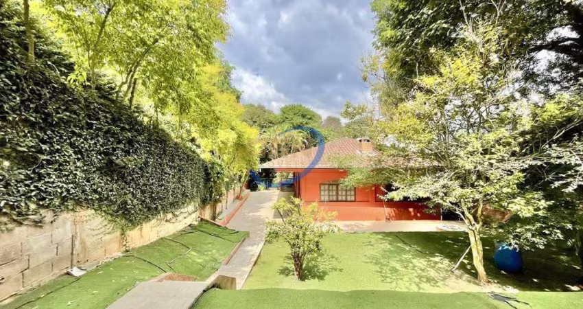 Casa para Venda em Cotia, Chácaras do Refúgio-Granja Viana, 3 dormitórios, 1 suíte, 3 banheiros, 3 vagas
