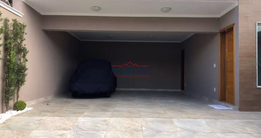 Linda casa à venda com 215 m² - Nova Gardênia - Atibaia - SP