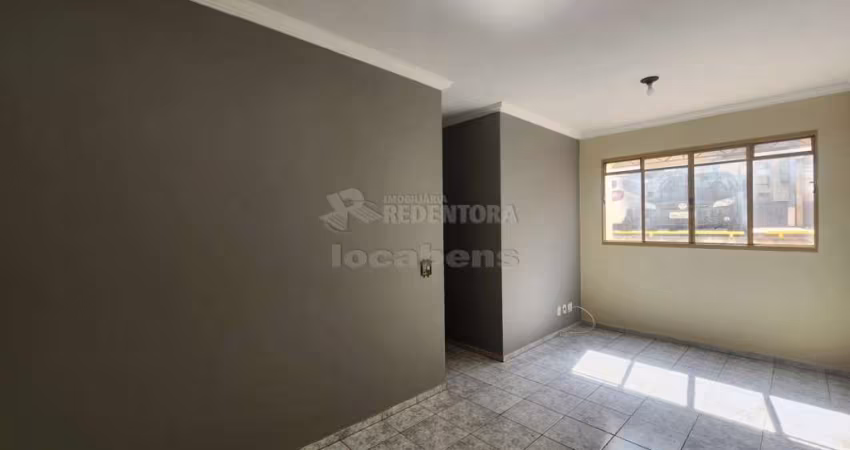 Apartamento térreo para locação localizado no Residencial Macedo Teles I com 3 dormitórios e 1 vaga de garagem.