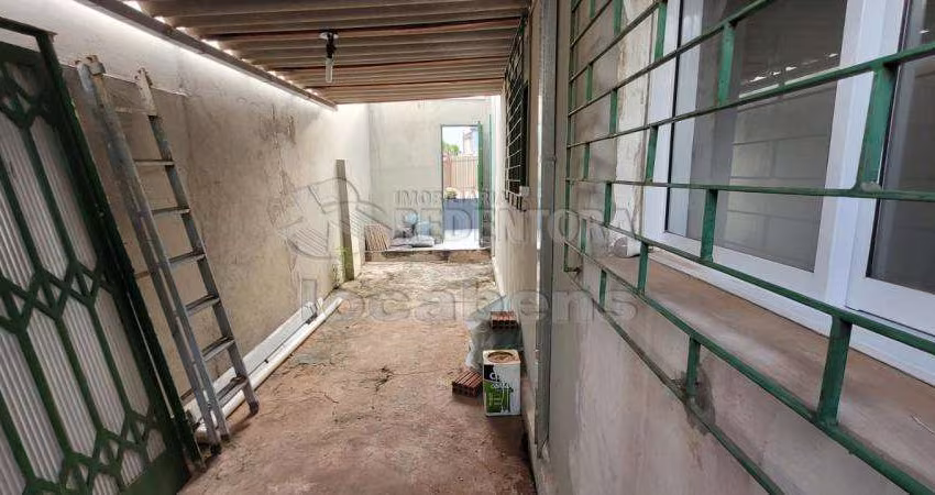 Sala Comercial, vila santa cruz, terreno de esquina.