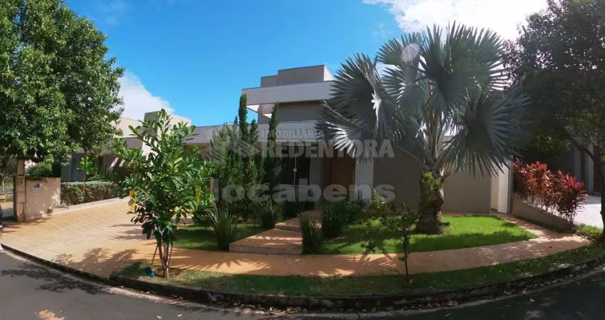 Casa para locação no condomínio Residencial Gaivota I com 3 dormitorios e 4 vagas de garagem.
