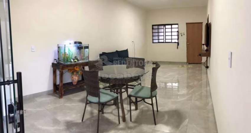 Casa residencial com 3 dormitórios em novo bairro