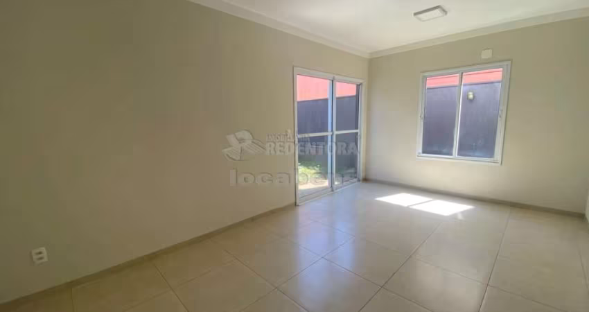 Excelente Casa Residencial para Locação/Venda - 3 Dormitórios / Village Imperial Residence