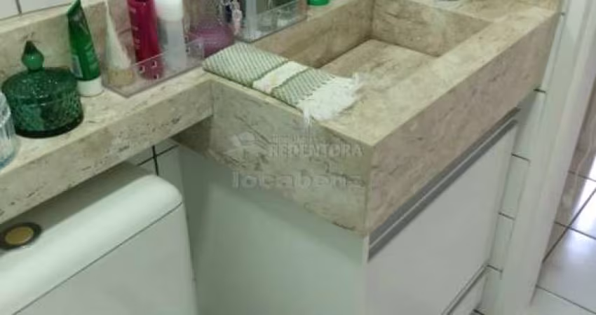 Macedo Teles I - Apartamento com 02 dormitórios à Venda