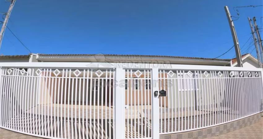 Casa / Padrão - Vila Nossa Senhora do Bonfim - Locação e Venda - Residencial