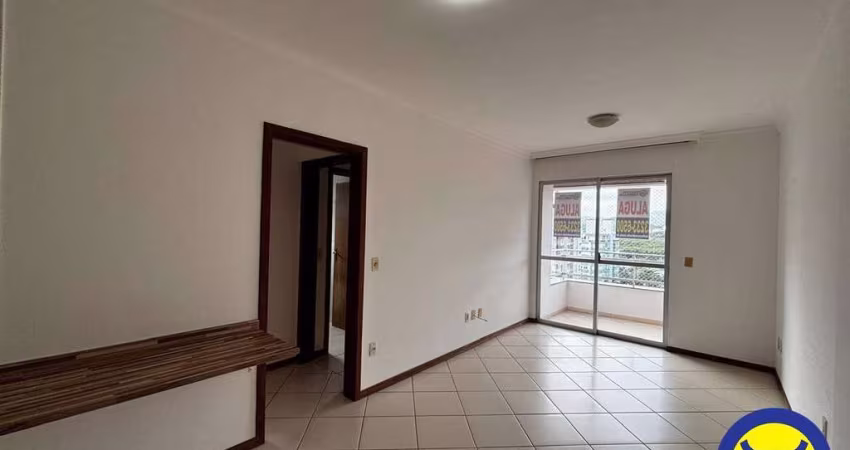 Apartamento com 02 dormitórios na Trindade