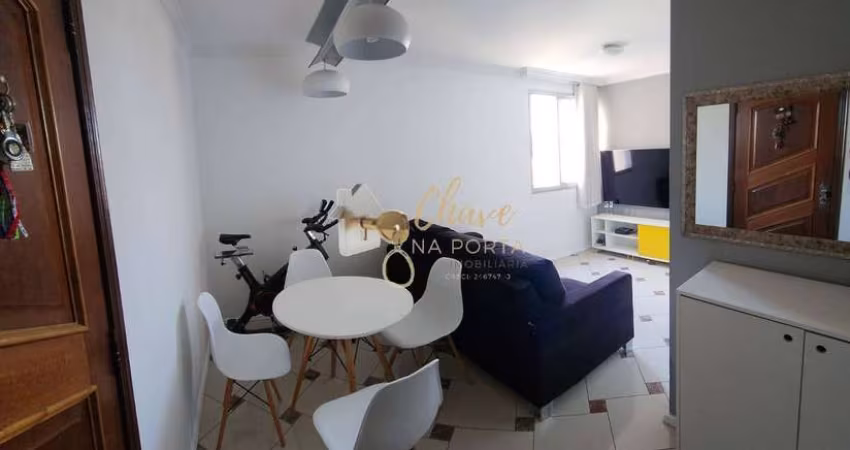 Apartamento à venda na Vila Constança com 2 Dormitórios