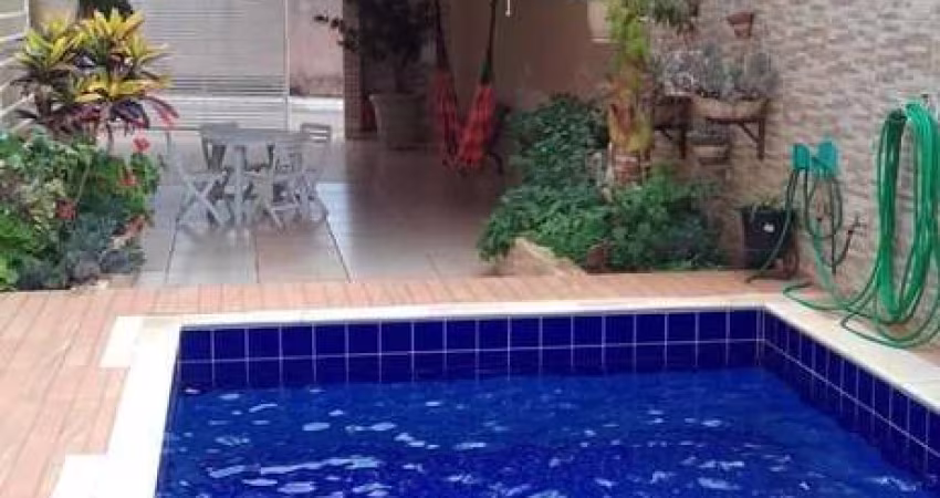 Rua 01 Vicente Pires Casa 4 Quartos 2 Suítes 3 Vagas Condomínio 400 m²