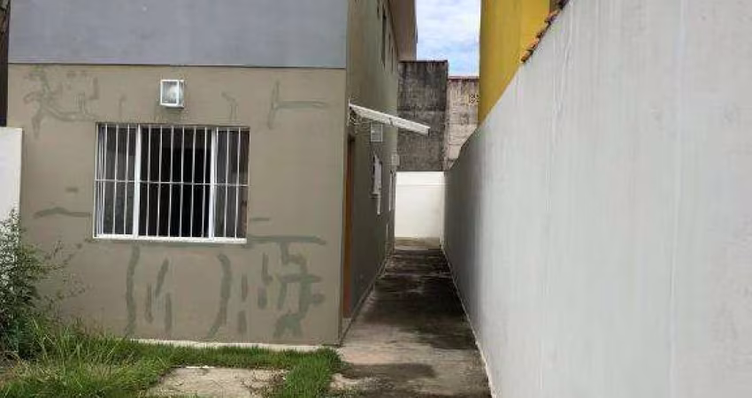 Casa com 3 dormitórios à venda, 112 m² por R$ 750.000,00 - Nova Arujá - Arujá/SP