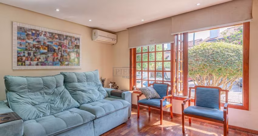Casa em condomínio fechado com 2 quartos à venda na Avenida da Cavalhada, 6021, Cavalhada, Porto Alegre