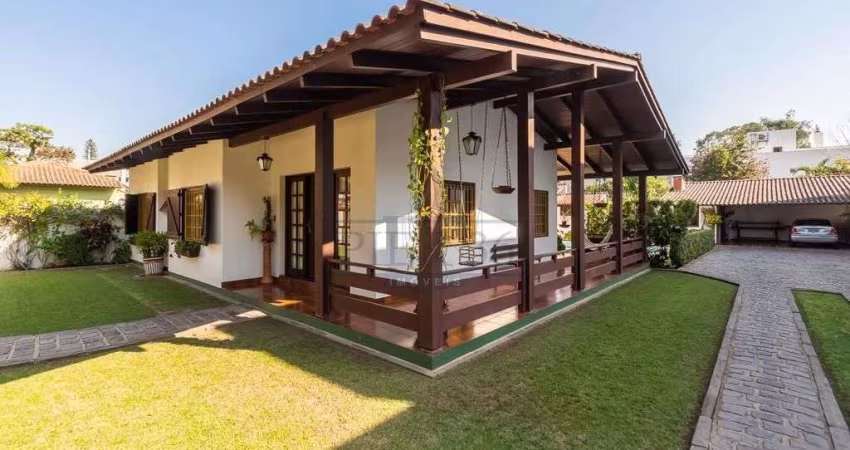 Casa com 3 quartos à venda na Travessa Pastor Agostinho, 103, Tristeza, Porto Alegre