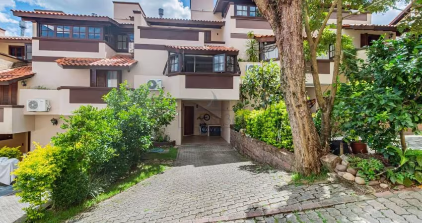 Casa em condomínio fechado com 3 quartos à venda na Avenida Wenceslau Escobar, 3714, Tristeza, Porto Alegre