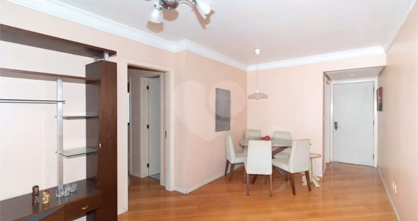 Apartamento com 3 quartos à venda ou para locação em Menino Deus - RS