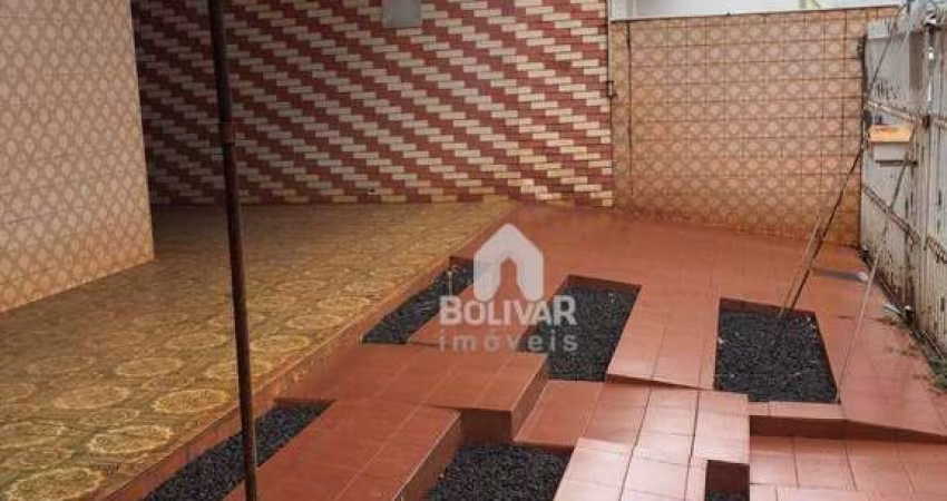 Casa com 3 dormitórios à venda, 180 m² - Setor Central - Itumbiara/GO