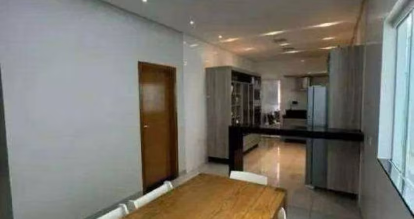 Casa à venda, 3 quartos, 3 suítes, 2 vagas, ALTO UMUARAMA - Uberlândia/MG