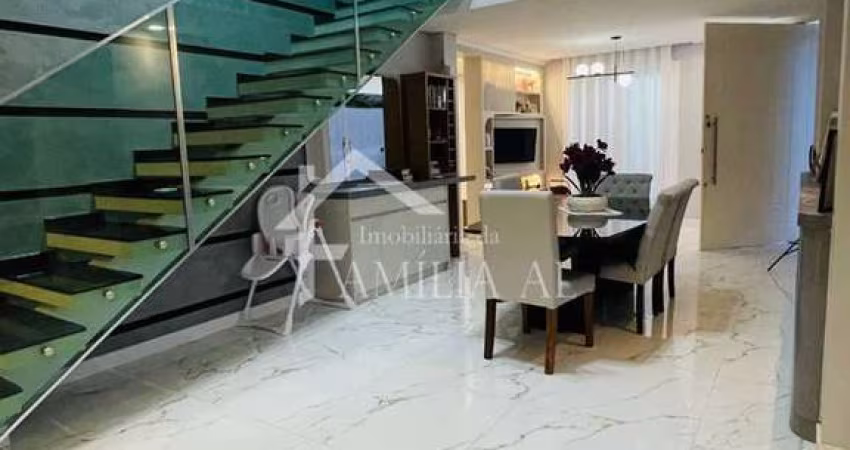 Sobrado Averbado no Iririú com 347m²