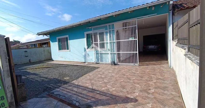 CASA DE LAJE COM EDÍCULA NO ITAUM