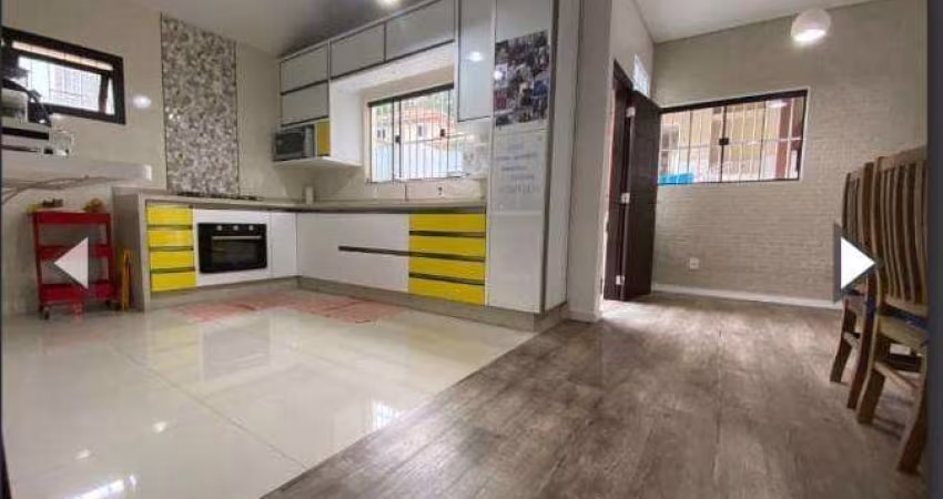 Casa para Venda em Florianópolis, Saco dos Limões, 4 dormitórios, 1 suíte, 4 banheiros, 4 vagas