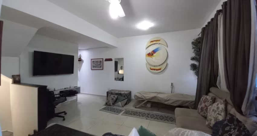 Village triplex na quadra da Afonso Pena com 2 suítes e 2 vagas à venda, 105 m² por R$ 484.000 - Macuco