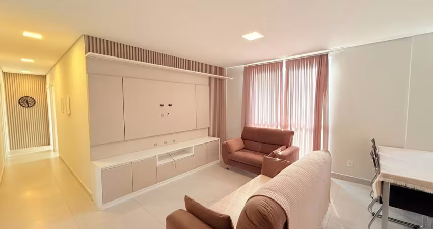 Apartamento mobiliado com 4 suítes, à venda em Balneário Piçarras/SC! À venda po