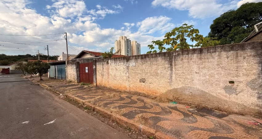 TERRENO GRANDE NO CENTRO