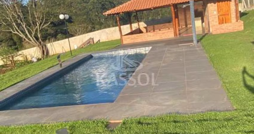 CHÁCARA EM CONDOMÍNIO FECHADO NO CONTORNO OESTE COM 1.800M