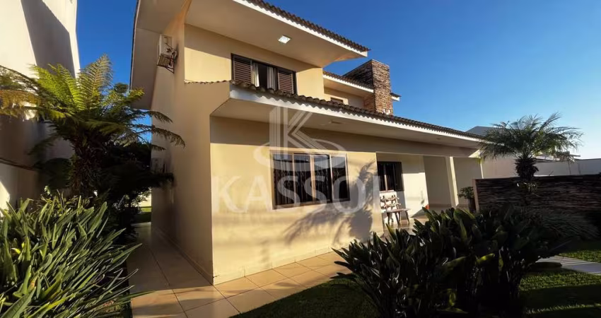 Sobrado à venda, Tropical, Cascavel - PR, sobra de terreno, próximo Big Pão