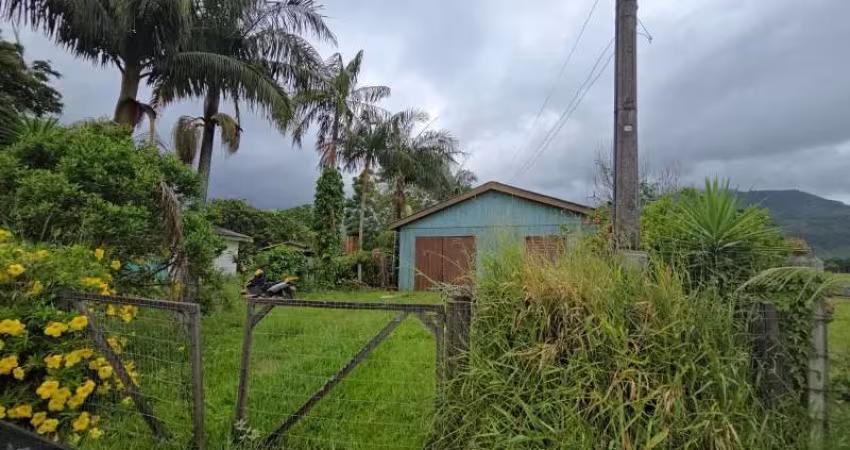 [718] CHÁCARA EM TRÊS CACHOEIRAS 585M² A 300 M DA LAGOA DE ITAPEVA