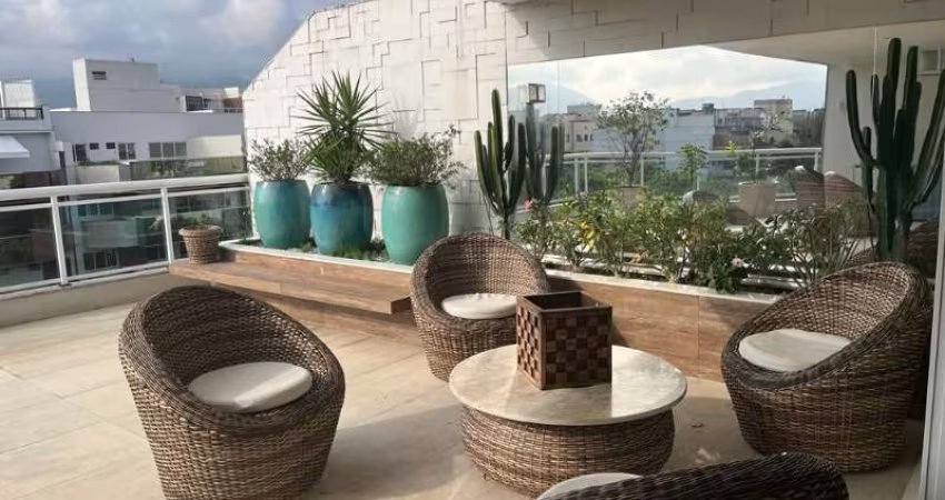 Recreio, linda cobertura com 400m², 6 quartos (4 suites), moveis planejados, área gourmet com jacuzzi, 6 vagas, alto padrão