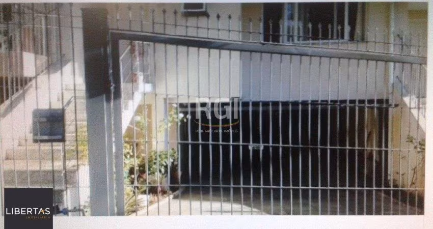 Casa para Venda - 170m², 3 dormitórios, sendo 1 suites, 2 vagas - Jardim Itu Sab