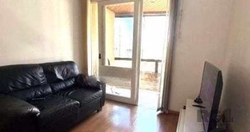 Apartamento no Centro de 1 dormitório, sacada e vaga