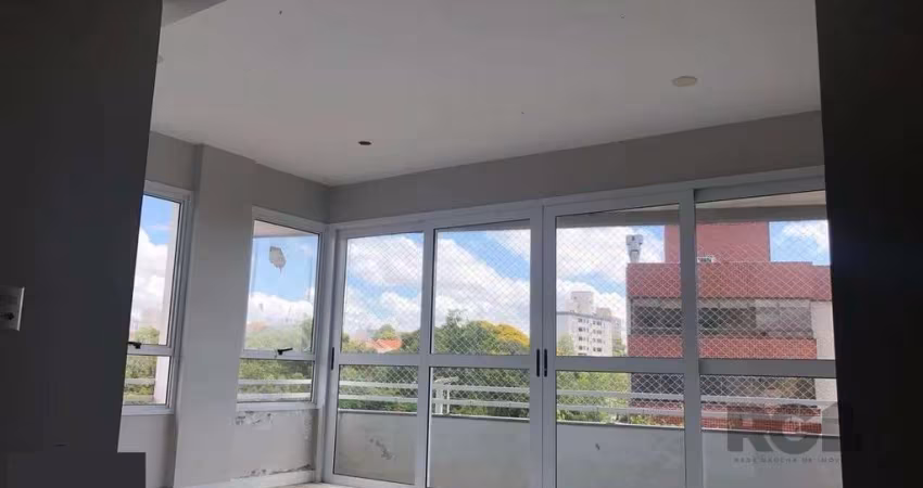 Apartamento de 92m² com 3 Dormitórios, 1 Suíte, Lavabo, Churrasqueira, Sacada Ex
