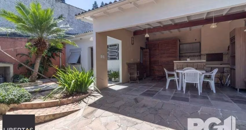 Casa 3 dormitórios à venda Vila Ipiranga Porto Alegre/RS