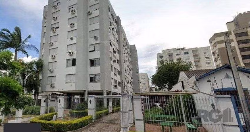 Apartamento 2 dormitórios com vaga escriturada no bairro Santana