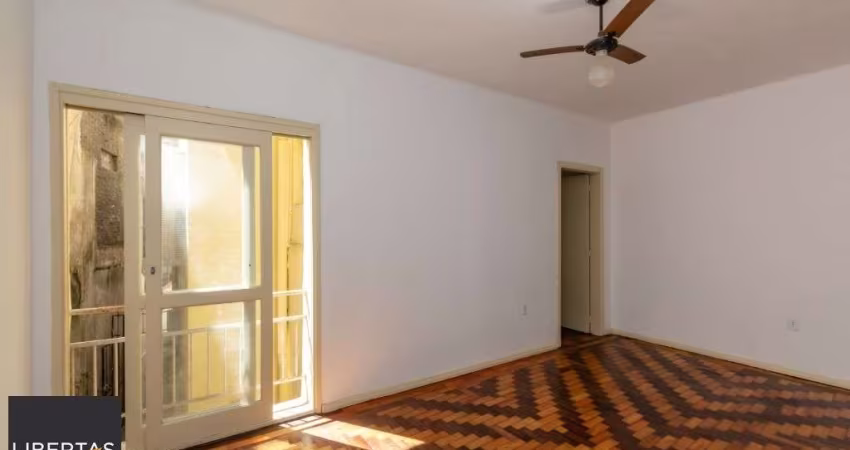 Apartamento 3 dorm. + varanda 90m²  Centro Histórico - Porto Alegre