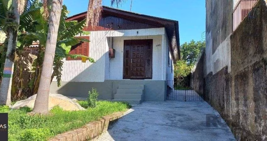 Casa 2 dormitórios à venda Jardim Itu Porto Alegre/RS