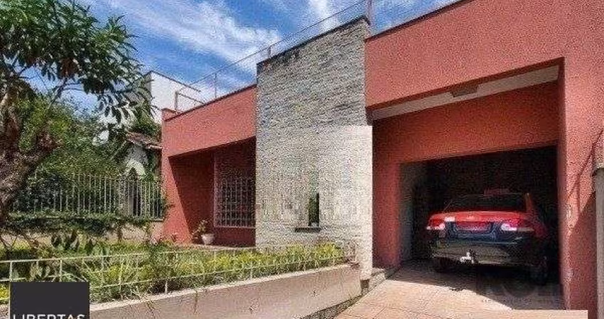 Casa 4 dormitórios à venda Santana Porto Alegre/RS