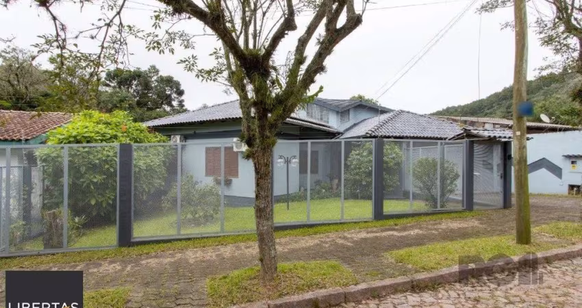 Casa 3 dormitórios à venda Aberta dos Morros Porto Alegre/RS