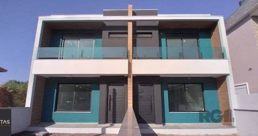 Sobrado Exclusivo no Residencial Verdes Campos: 3 Dormitórios, Suíte e Pátio nos