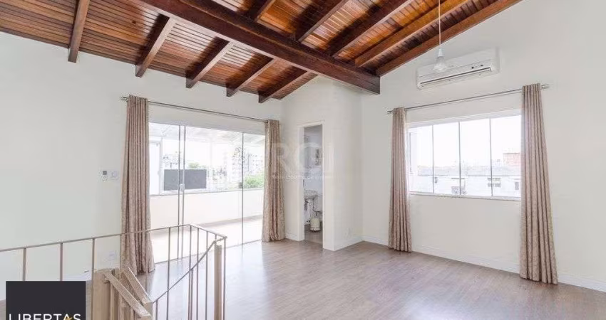 Cobertura semi mobiliada com 2 dormitórios, terraço com churrasqueira e 1 vaga d