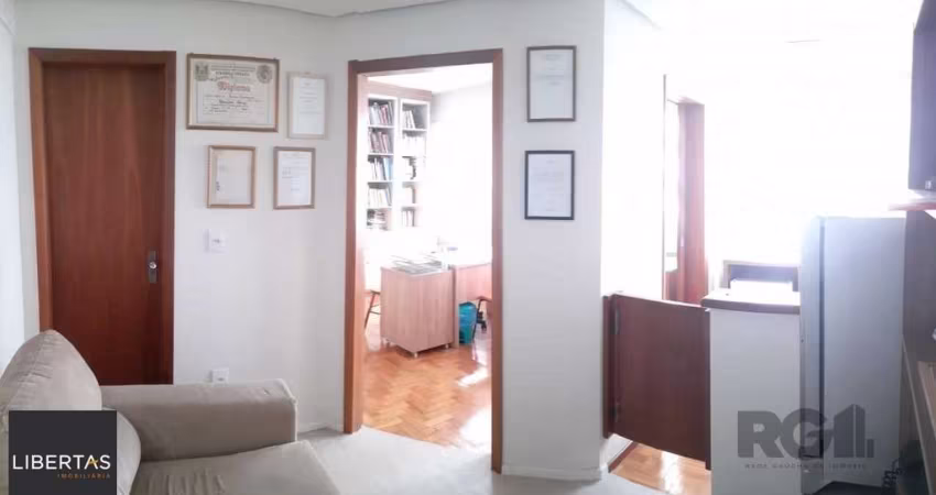 Excelente sala comercial no Centro/Indepêndencia com area privativa de 31m²