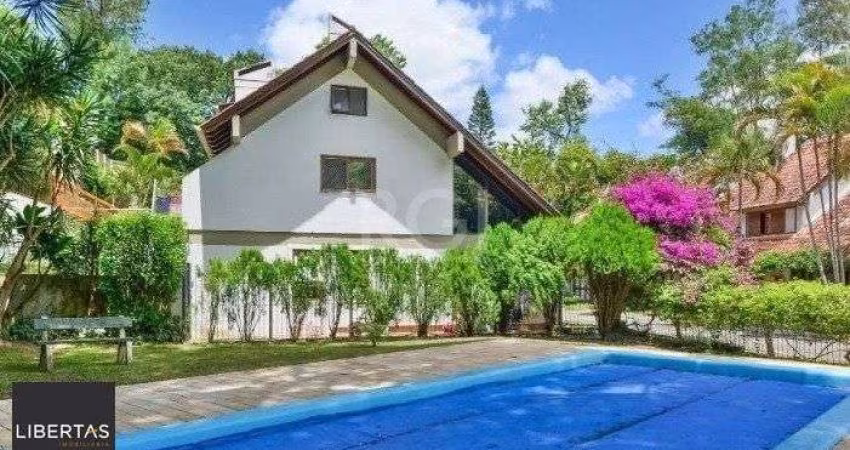 Casa Condominio para Venda - 220.93m², 5 dormitórios, sendo 2 suites, 2 vagas -