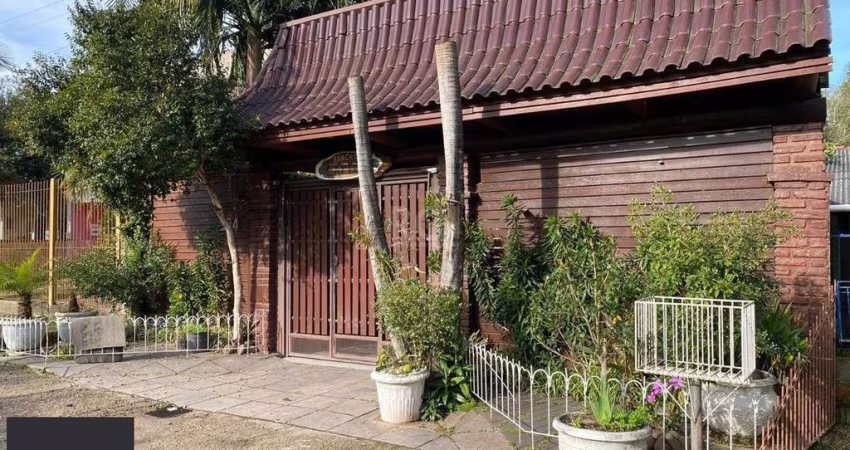 CASA, 1 DORMITÓRIO, 4 SUÍTES, 1 VARANDA, 3 VAGAS DE GARAGEM, BAIRRO LOMBA DO PIN