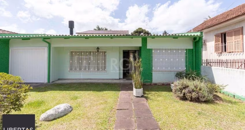 Casa para Venda - 182m², 4 dormitórios, sendo 1 suites, 4 vagas - Jardim Isabel