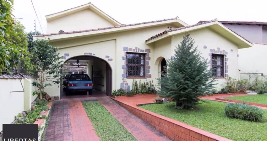 Casa para Venda - 228.93m², 4 dormitórios, sendo 3 suites, 3 vagas - Vila Assunç