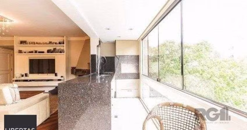 Apartamento Amplo de 3 Dormitórios com Suíte, Lareira e Infraestrutura Completa