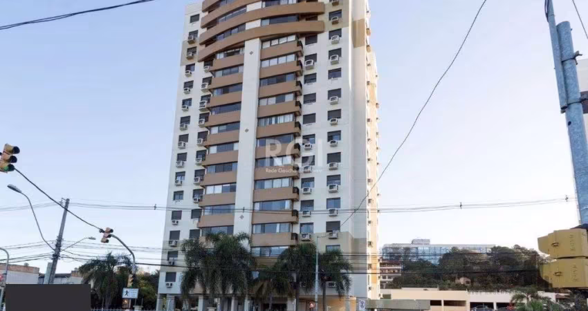 Apartamento a venda no bairro Cristal com 3 Dormitórios e 2 Vagas de Garagem