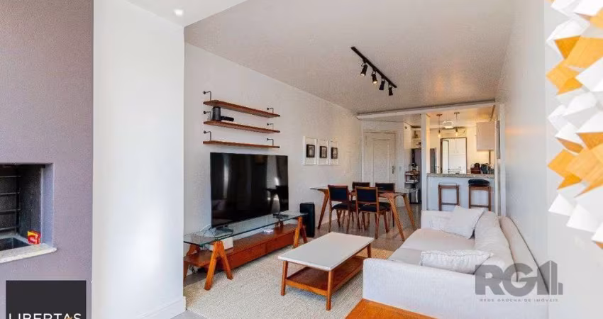 Apartamento, 2 dormitorios , a venda completamente reformado